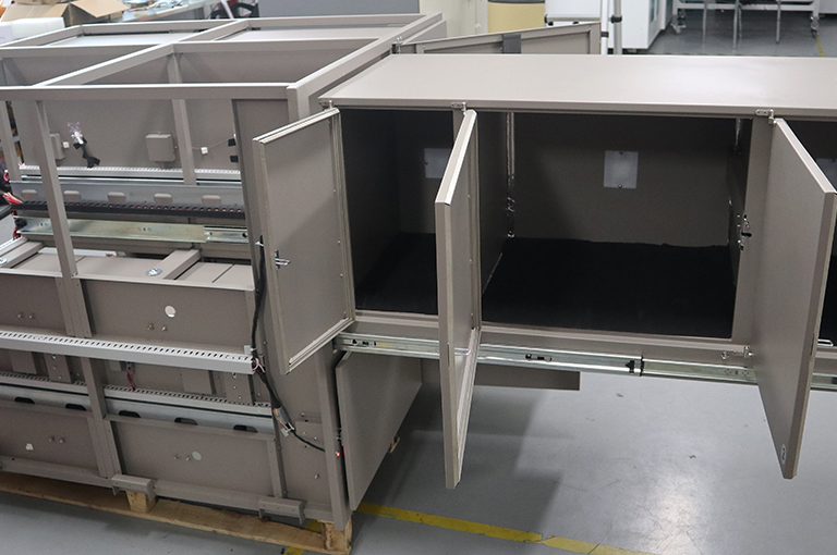 RFID车载智能储物柜 RFID车载智能储物柜